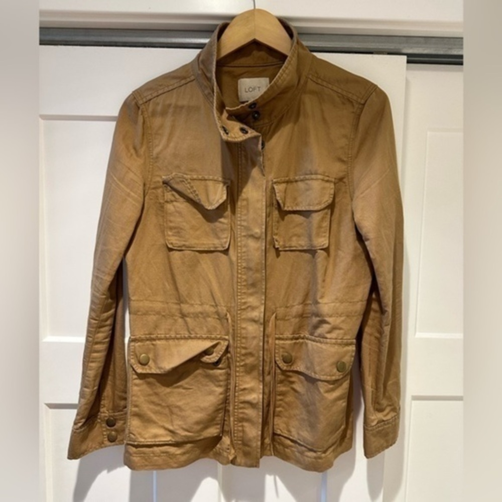 Loft Brown or Tan Utility Full Zip and Snap Lightweight Jacket Size Medium
